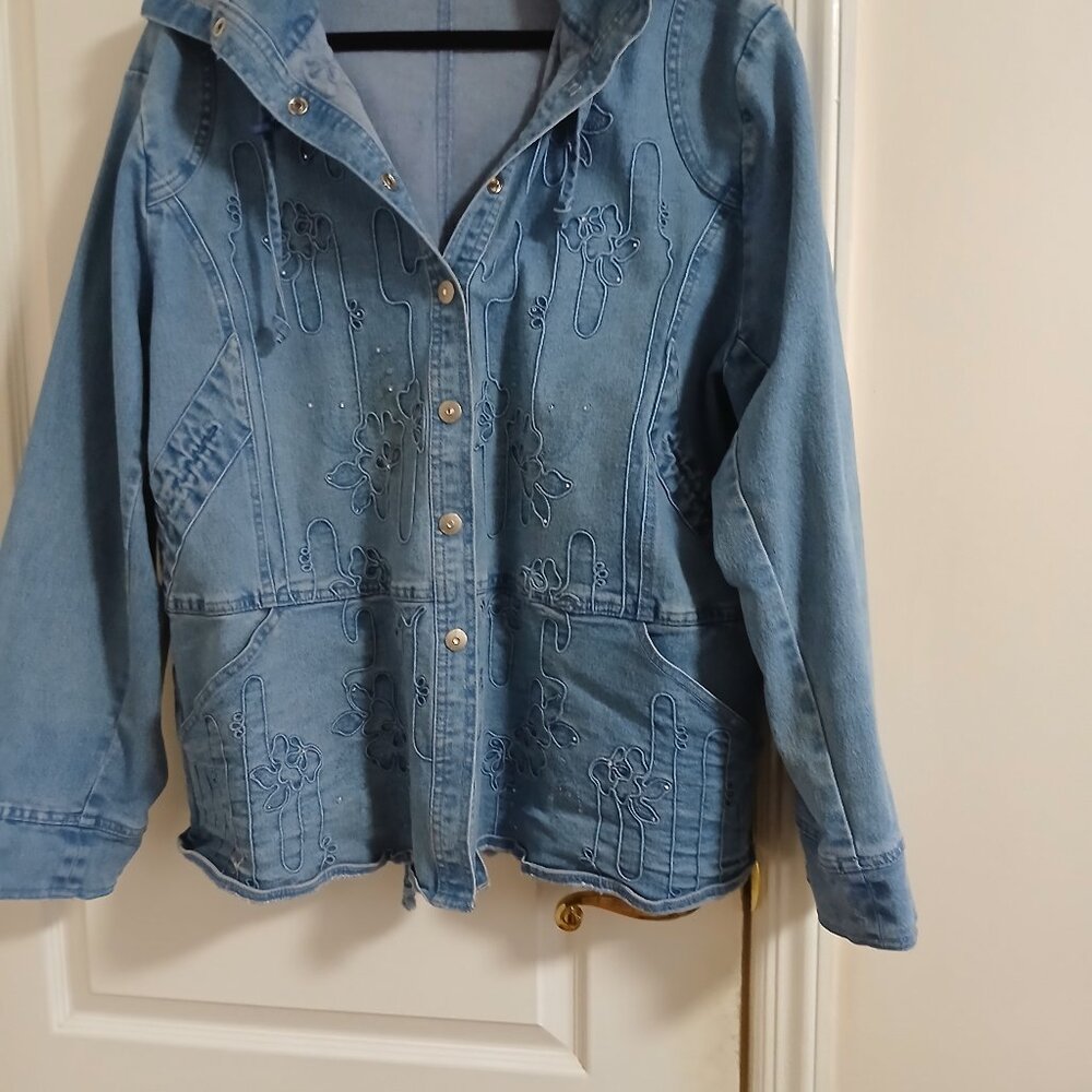 Plus size Jean jacket European style with embroidery